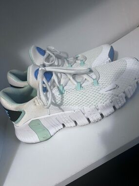Women’s Nike' White & Mint Athletic Sneakers